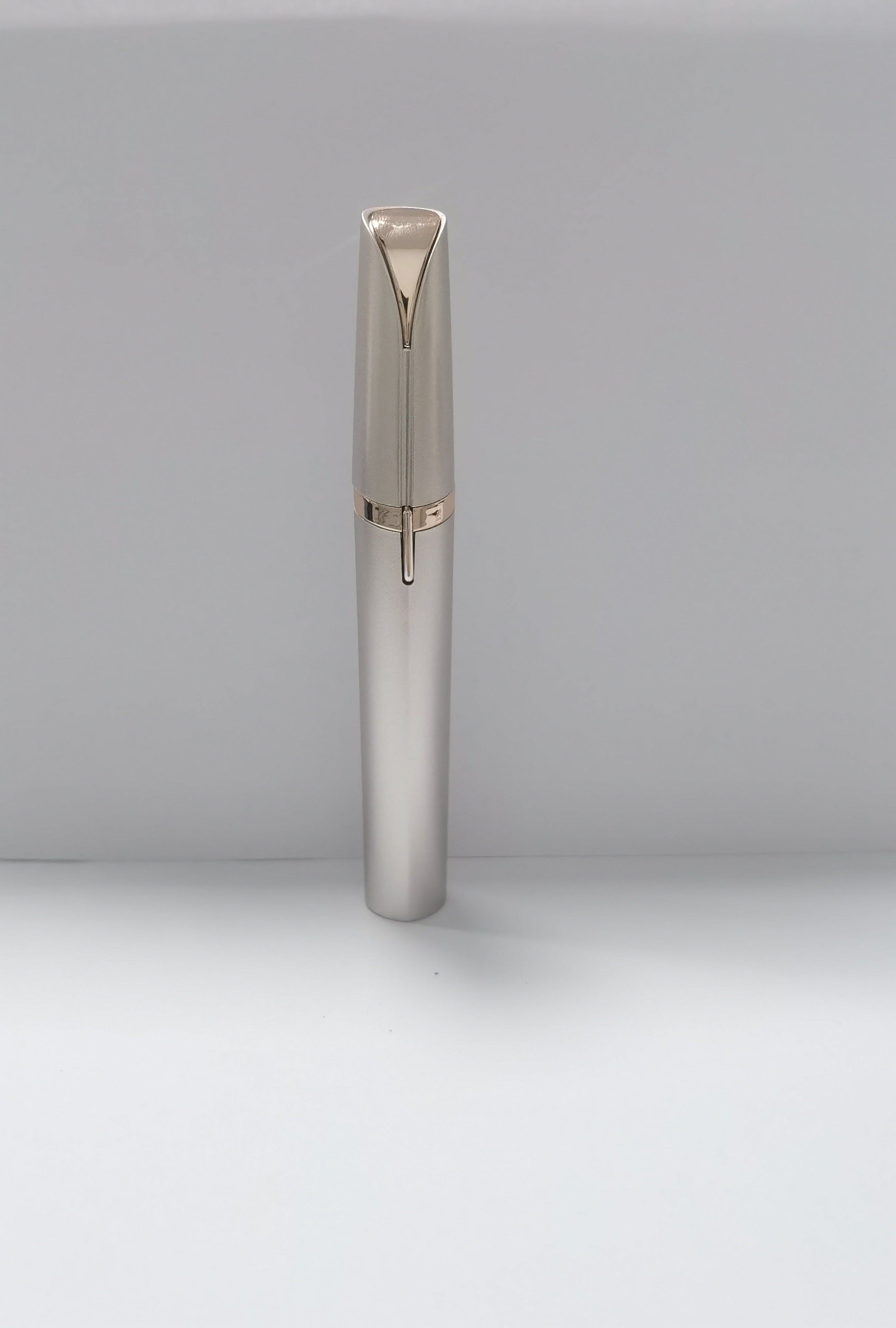 Mini Electric Eyebrow Trimmer Lipstick Brows Pen Hair Remover Painless Razor Epilator with LED Light Mini Electric Eyebrow Trimmer Lipstick Brows Pen Hair Remover Painless Razor Epilator with LED Light