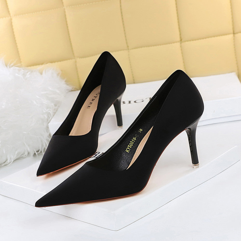 Fashion Simple Stiletto Pumps Pointed Toe High Heels Fashion Simple Stiletto Pumps Pointed Toe High Heels