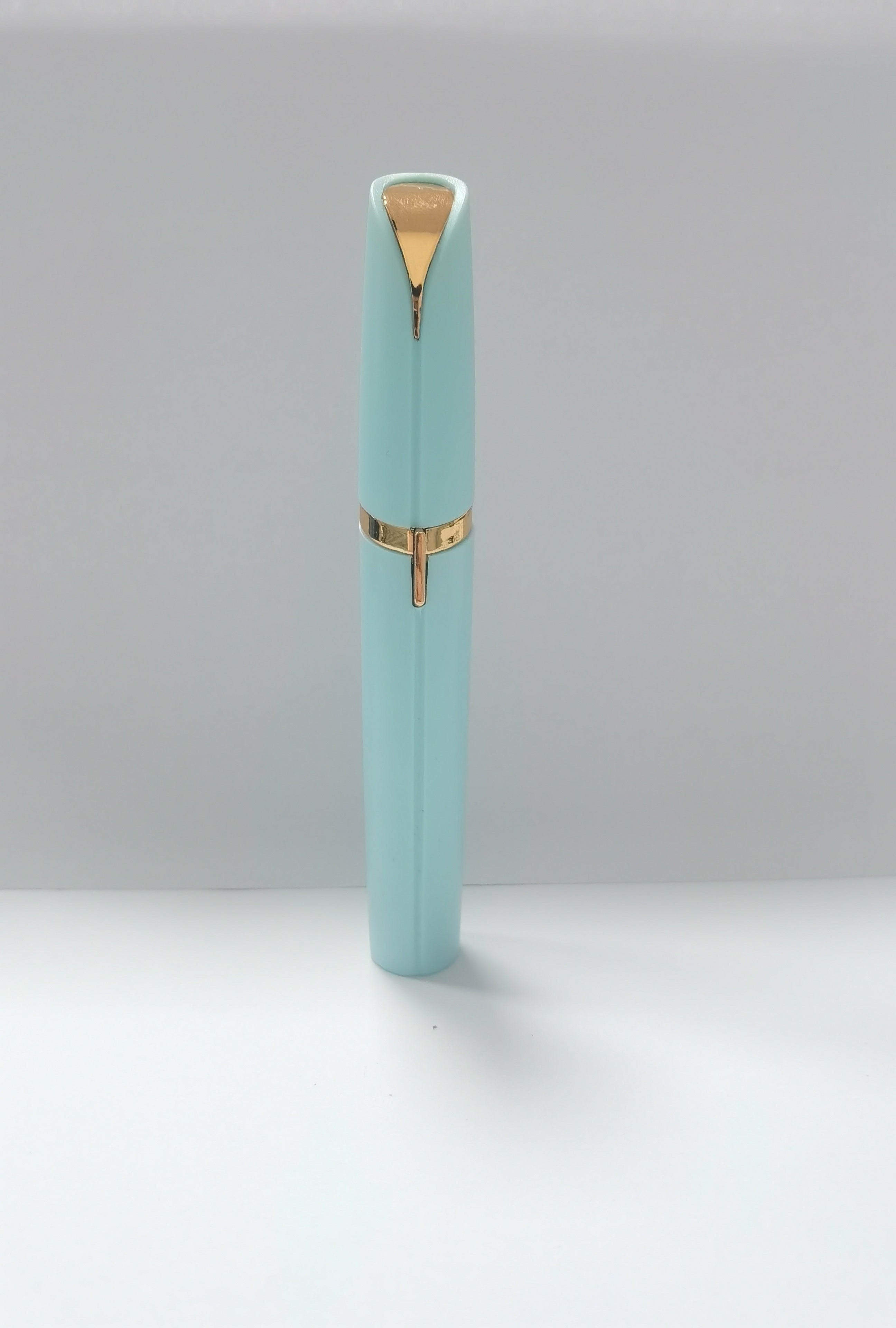 Mini Electric Eyebrow Trimmer Lipstick Brows Pen Hair Remover Painless Razor Epilator with LED Light Mini Electric Eyebrow Trimmer Lipstick Brows Pen Hair Remover Painless Razor Epilator with LED Light