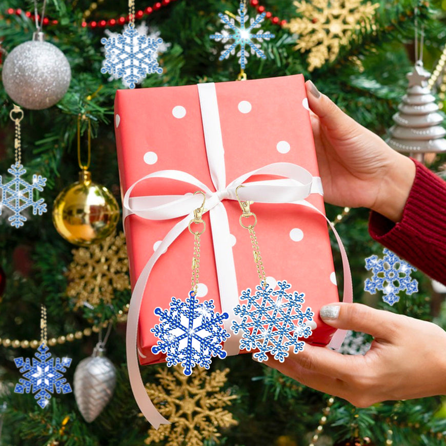 12 Packs Snowflake Rhinestones Painting Keychain Kits